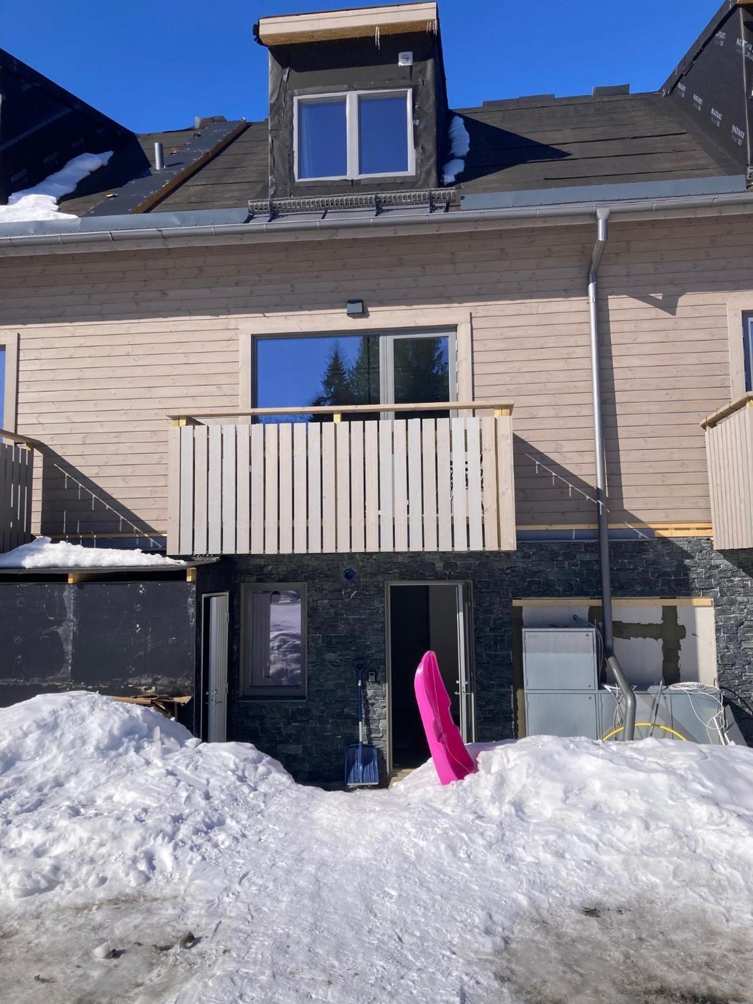 Kavan Townhouse Funaesdalen Zewnętrze zdjęcie